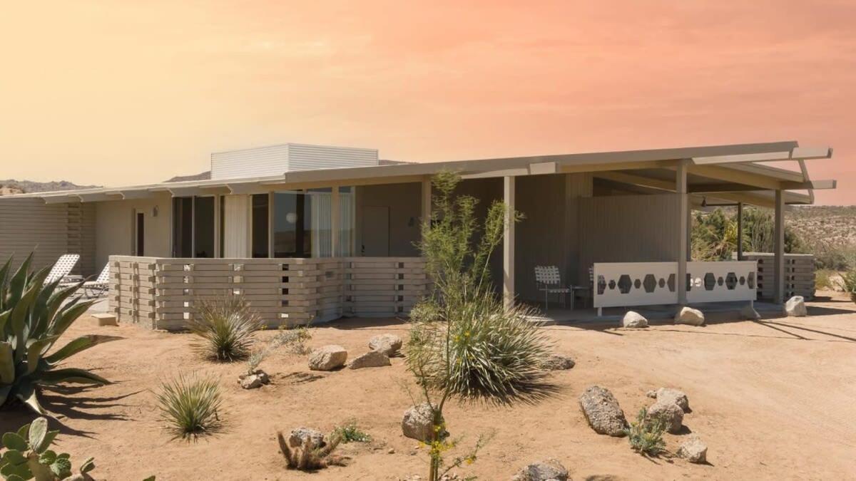 The Bungalows By Homestead Modern Joshua Tree Exterior foto