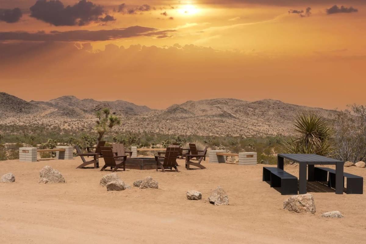The Bungalows By Homestead Modern Joshua Tree Exterior foto