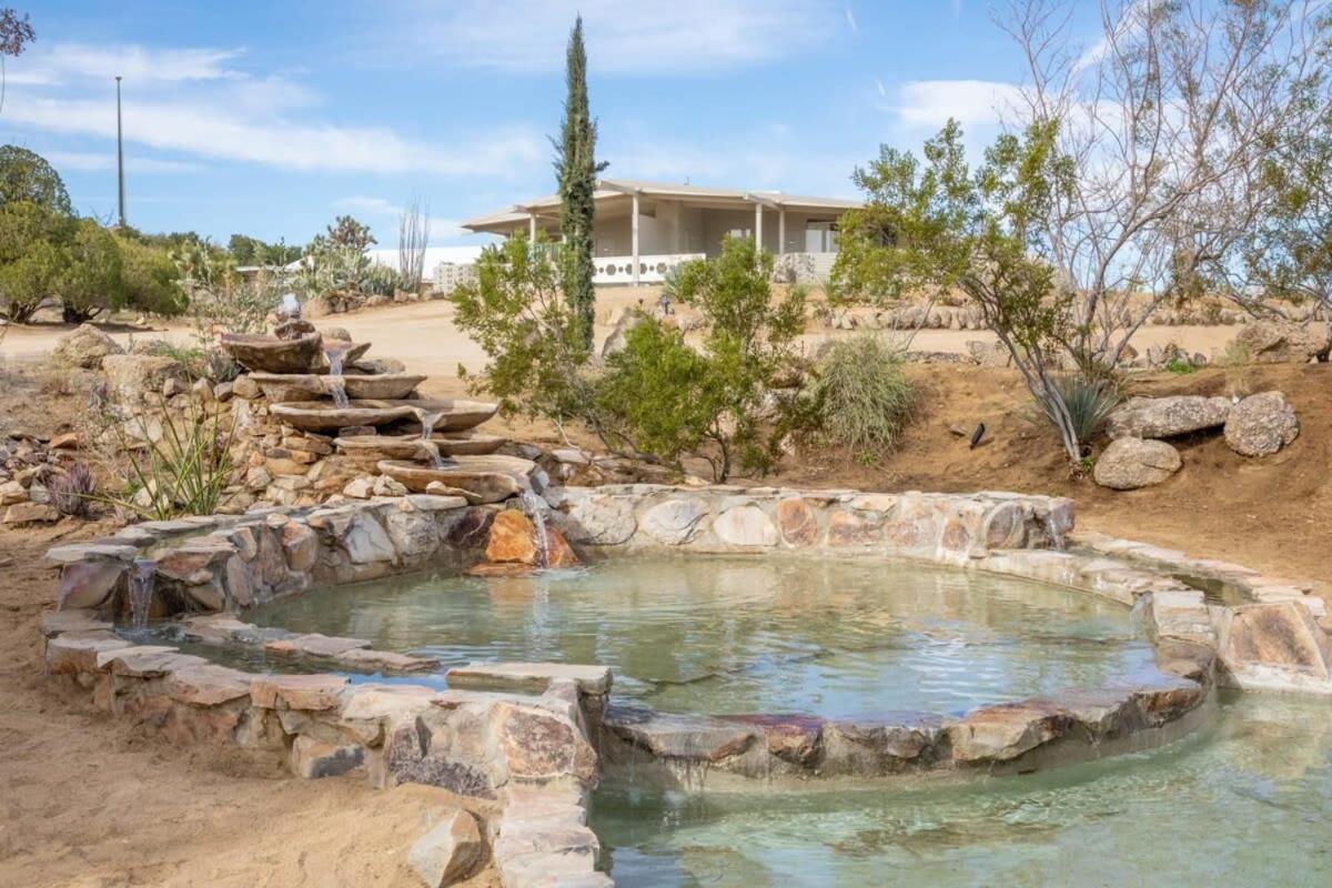 The Bungalows By Homestead Modern Joshua Tree Exterior foto
