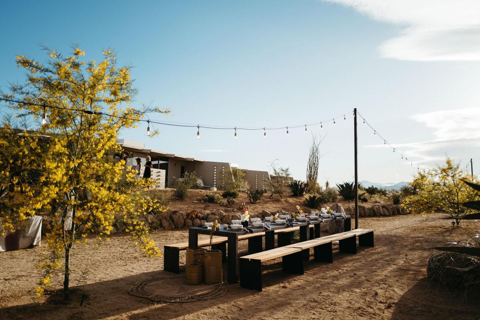 The Bungalows By Homestead Modern Joshua Tree Exterior foto